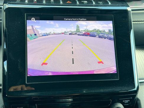 Used 2023 Jeep Grand Cherokee Laredo RWD image 32
