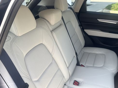 Used 2025 MAZDA CX-5 AWD 2.5 S w/ Premium Plus Pkg image 4