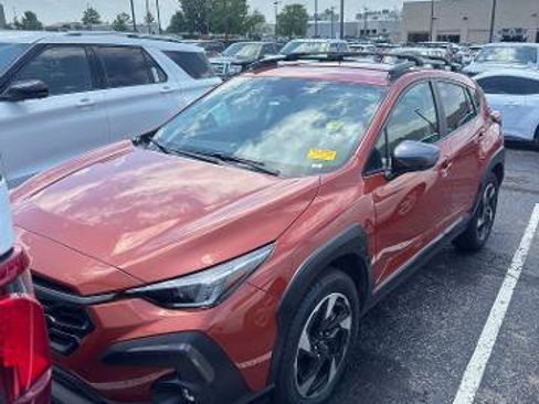 Used 2024 Subaru Crosstrek 2.5i Limited w/ Popular Package #3A AWD/4WD image 1