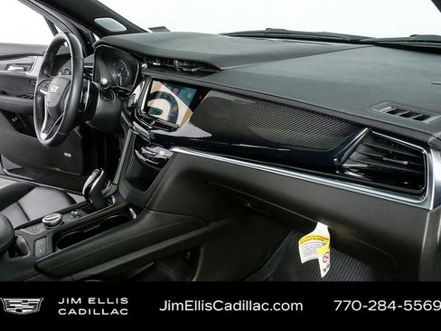 Certified 2024 Cadillac XT6 Sport w/ Technology Package image 26