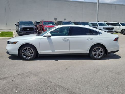 Used 2024 Honda Accord EX image 8