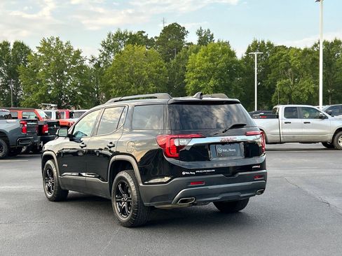 Used 2022 GMC Acadia AT4 w/ Technology Package AWD/4WD image 3