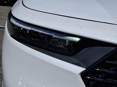 Used 2024 Honda Accord EX image 9