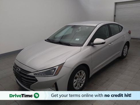 Used 2019 Hyundai Elantra SE FWD image 1