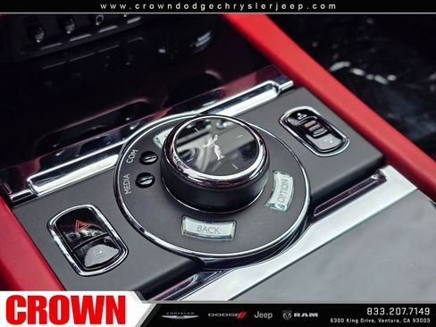 Used 2019 Rolls-Royce Wraith RWD image 37