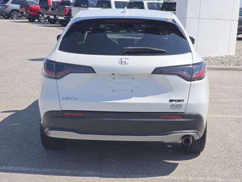 Certified 2024 Honda HR-V Sport image 16