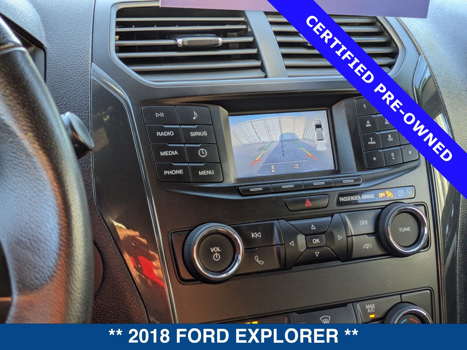 Used 2018 Ford Explorer XLT w/ Class II Trailer Tow Package FWD image 32