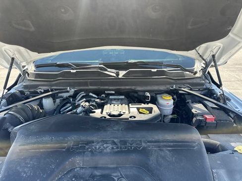 Used 2025 RAM 2500 Tradesman AWD/4WD image 9