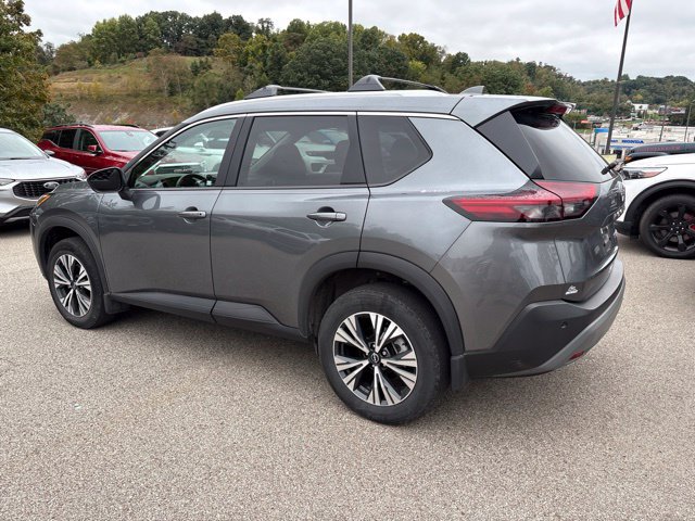 Certified 2023 Nissan Rogue SV w/ SV Premium B Package AWD/4WD image 3