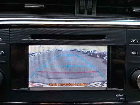 Used 2014 Toyota Avalon XLE Touring image 24