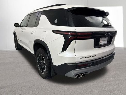 Used 2024 Chevrolet Traverse Z71 w/ Enhanced Driving Package AWD/4WD image 33