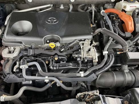 Used 2020 Toyota RAV4 XSE w/ All Weather Liner Package AWD/4WD image 32