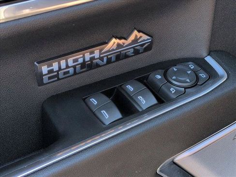 Certified 2024 Chevrolet Silverado 1500 High Country w/ Technology Package AWD/4WD image 12