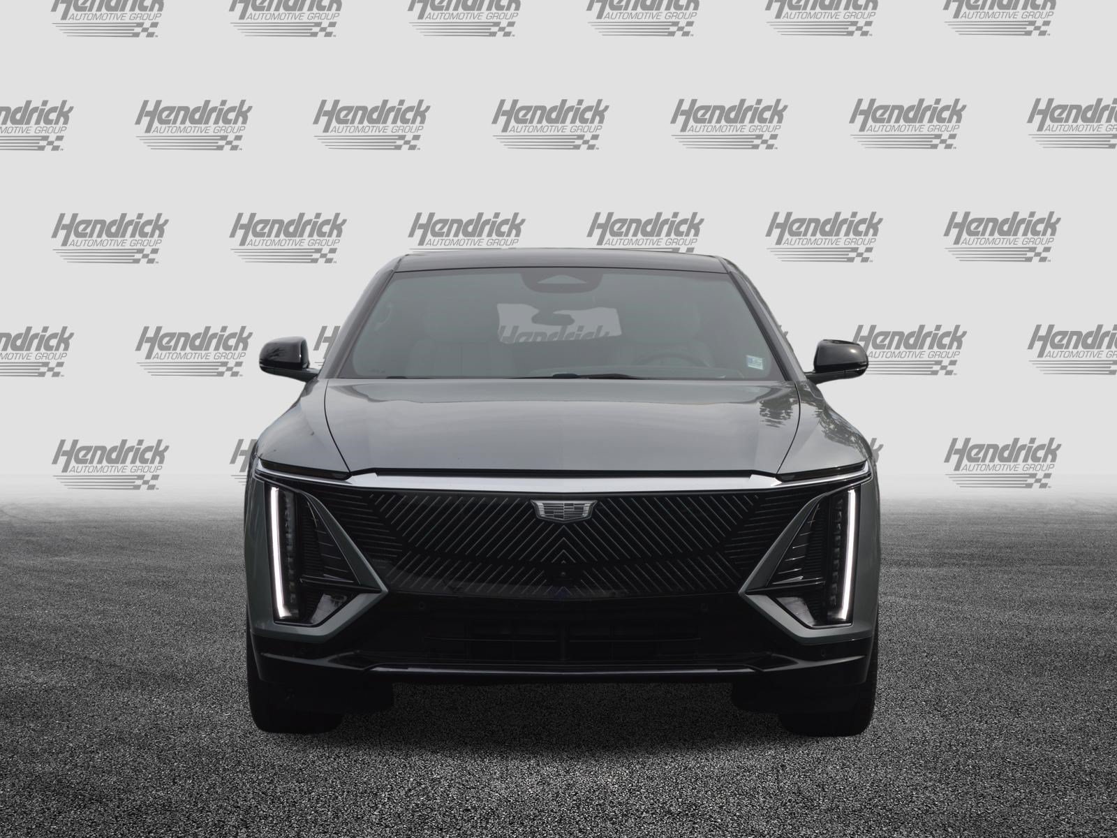 Used 2024 Cadillac Lyriq Sport RWD image 2