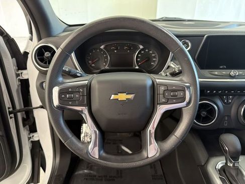Certified 2022 Chevrolet Blazer LT FWD image 31