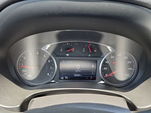 Used 2024 GMC Terrain SLE AWD/4WD image 18