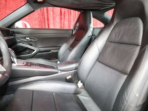 Used 2017 Porsche 911 Carrera RWD image 13