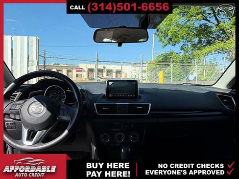Used 2016 MAZDA MAZDA3 i Sport w/ Preferred Equipment Package FWD image 12