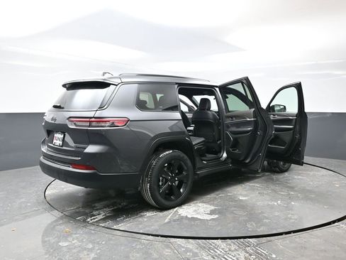 New 2025 Jeep Grand Cherokee L Limited w/ Black Appearance Package image 54