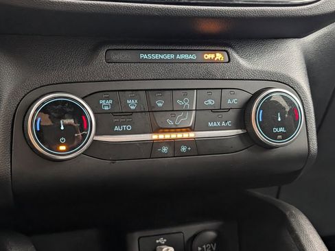 Certified 2025 Ford Escape ST-Line image 21