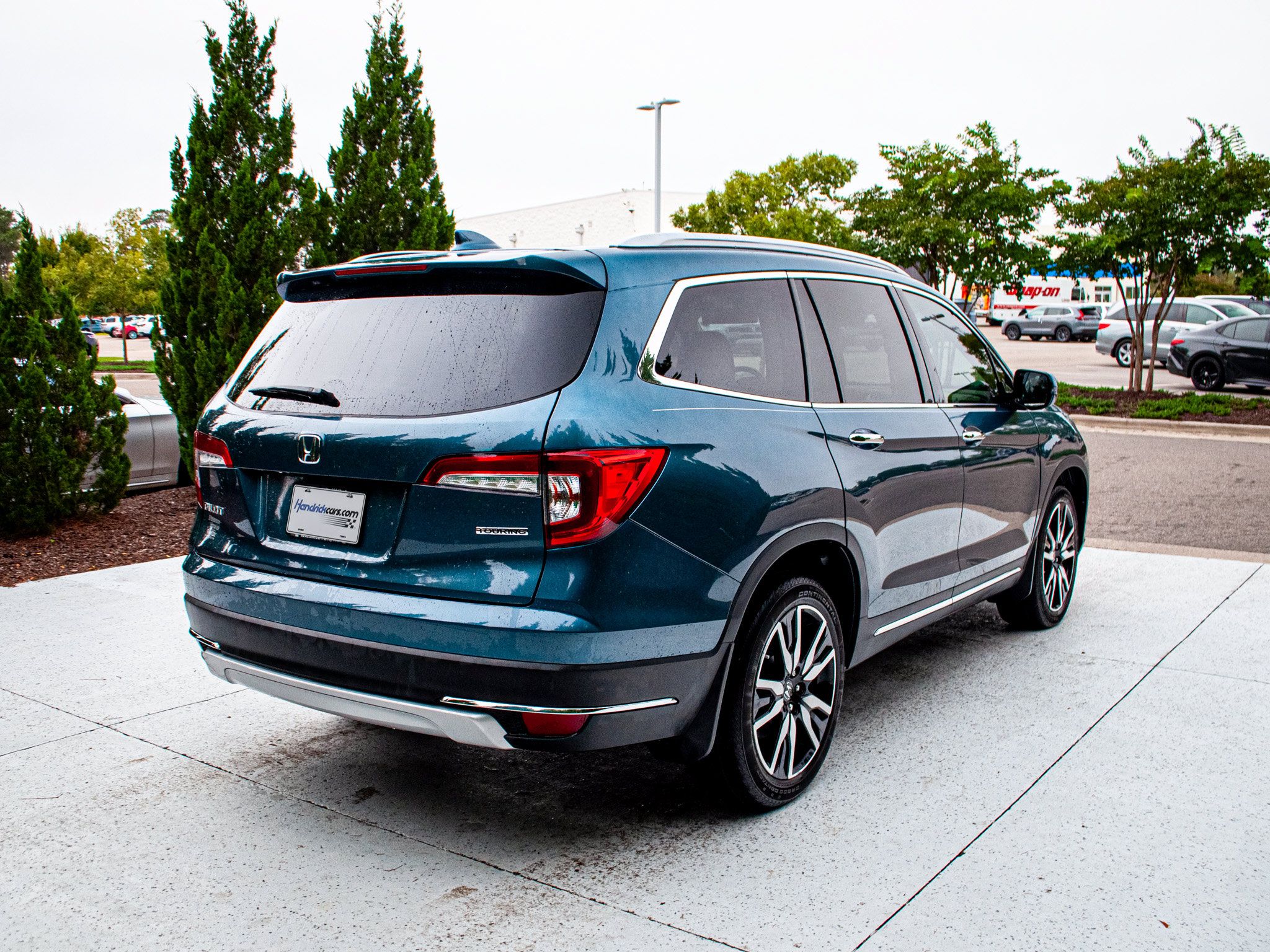 Used 2019 Honda Pilot Touring image 11