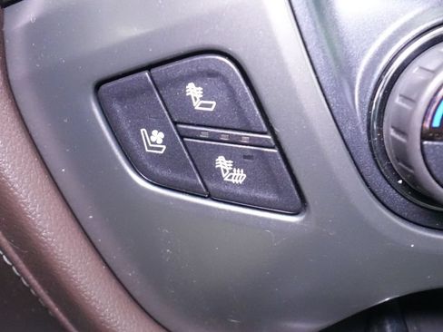 Used 2018 Chevrolet Silverado 1500 LTZ w/ Texas Edition AWD/4WD image 34
