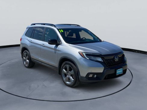 Used 2019 Honda Passport Touring image 3