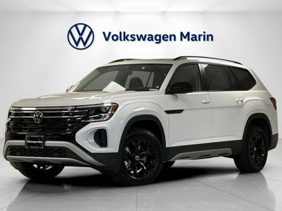 New 2025 Volkswagen Atlas Peak Edition SE