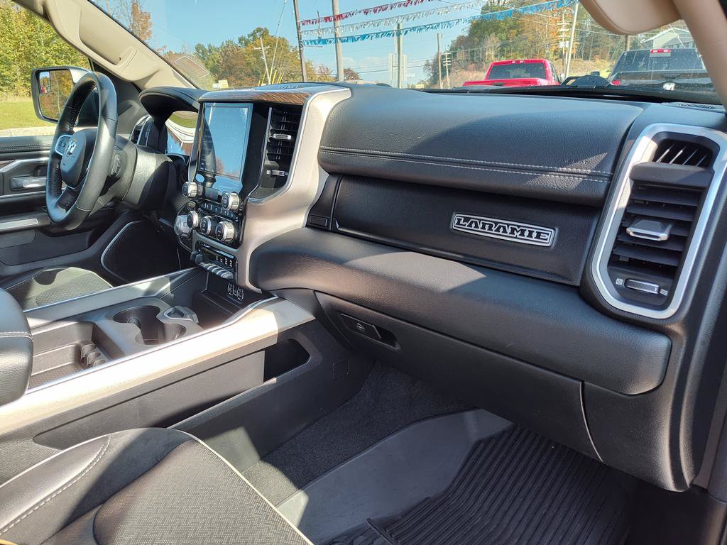 Used 2020 RAM 1500 Laramie AWD/4WD image 19
