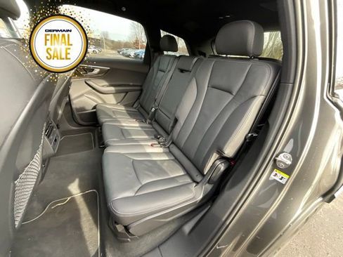 Used 2025 Audi Q7 3.0T Premium Plus image 11