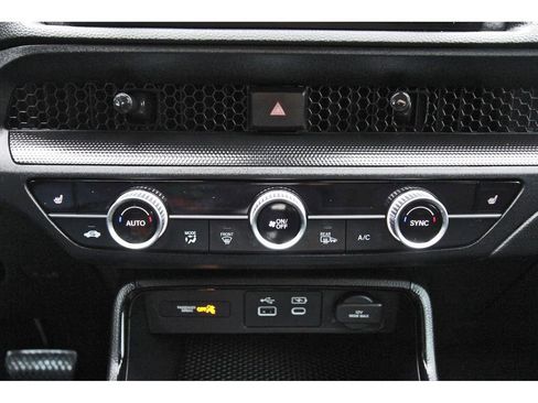 Used 2025 Honda CR-V EX image 26