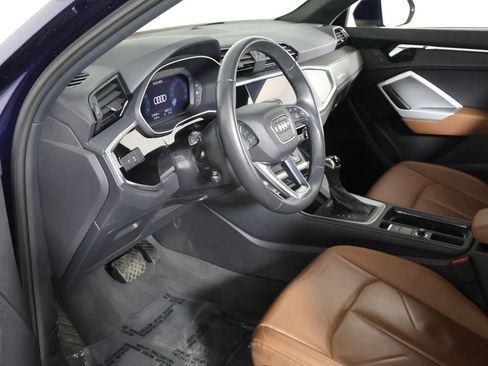 Used 2023 Audi Q3 2.0T Premium w/ Convenience Package image 23