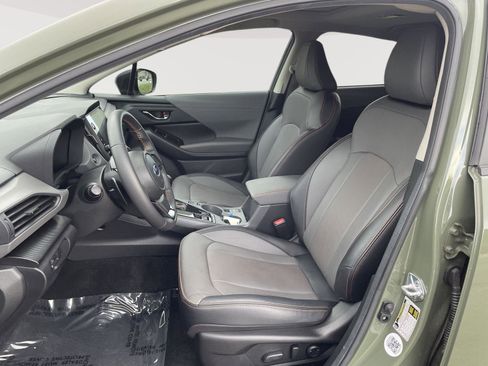 Used 2024 Subaru Crosstrek 2.5i Limited w/ Crosstrek Mirror Package image 23