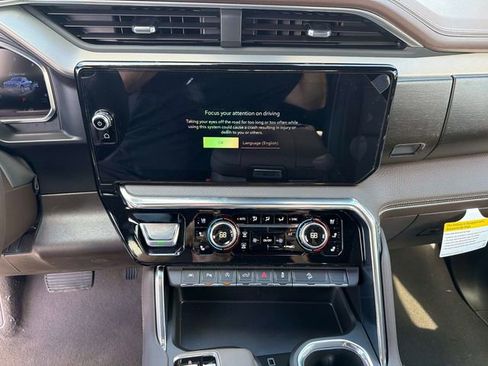 New 2026 GMC Sierra 1500 Denali w/ Denali Reserve Package AWD/4WD image 22