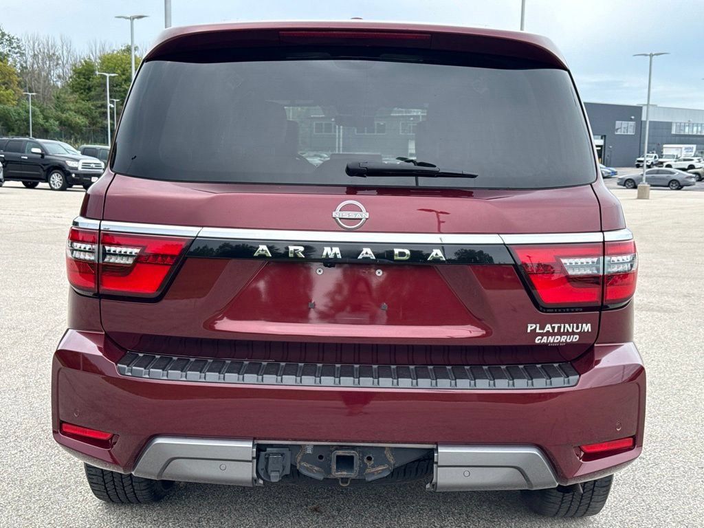 Used 2023 Nissan Armada Platinum w/ Captain's Chairs Package AWD/4WD image 4