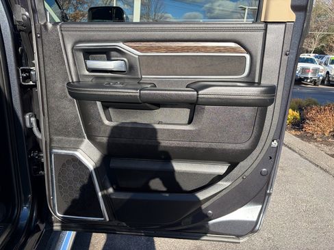 Used 2021 RAM 2500 Laramie image 41