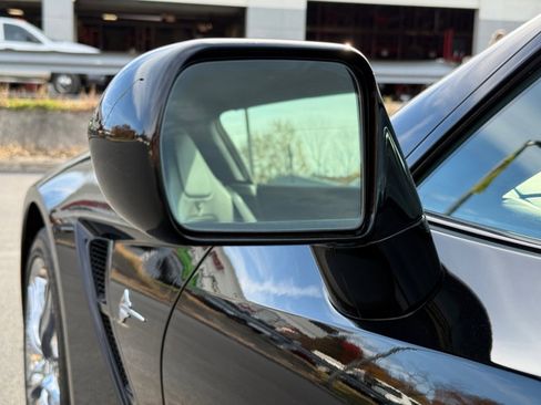 Used 2017 Chevrolet Corvette Stingray w/ 3LT Preferred Equipment Group image 33