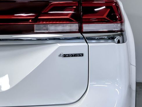 New 2026 Volkswagen Atlas SE image 26