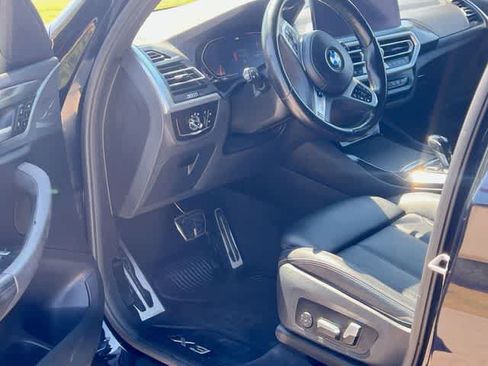 Used 2022 BMW X3 sDrive30i w/ M Sport Package RWD image 3