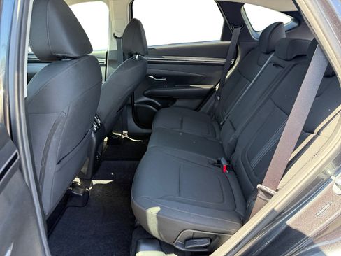 Certified 2023 Hyundai Tucson SEL AWD/4WD image 16