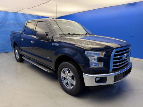 Used 2015 Ford F150 XLT w/ Equipment Group 302A Luxury AWD/4WD image 2
