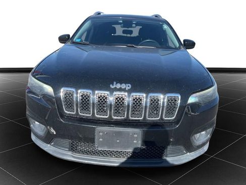 Used 2019 Jeep Cherokee Latitude w/ Popular Appearance Group image 8