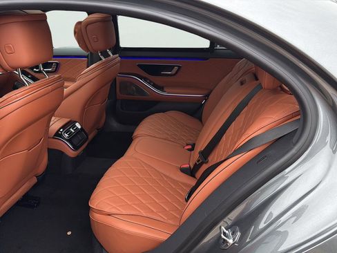 New 2026 Mercedes-Benz S 580 4MATIC Sedan image 20