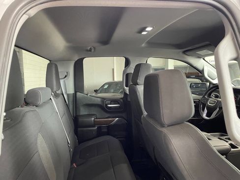 Used 2020 GMC Sierra 1500 SLE w/ SLE Value Package image 22