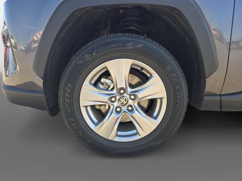 Certified 2025 Toyota RAV4 XLE AWD/4WD image 14