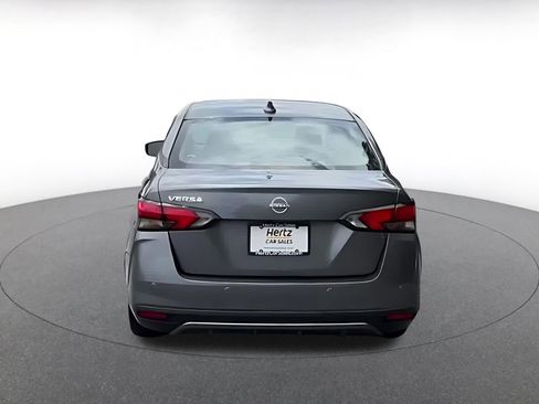 Used 2025 Nissan Versa SV FWD image 9