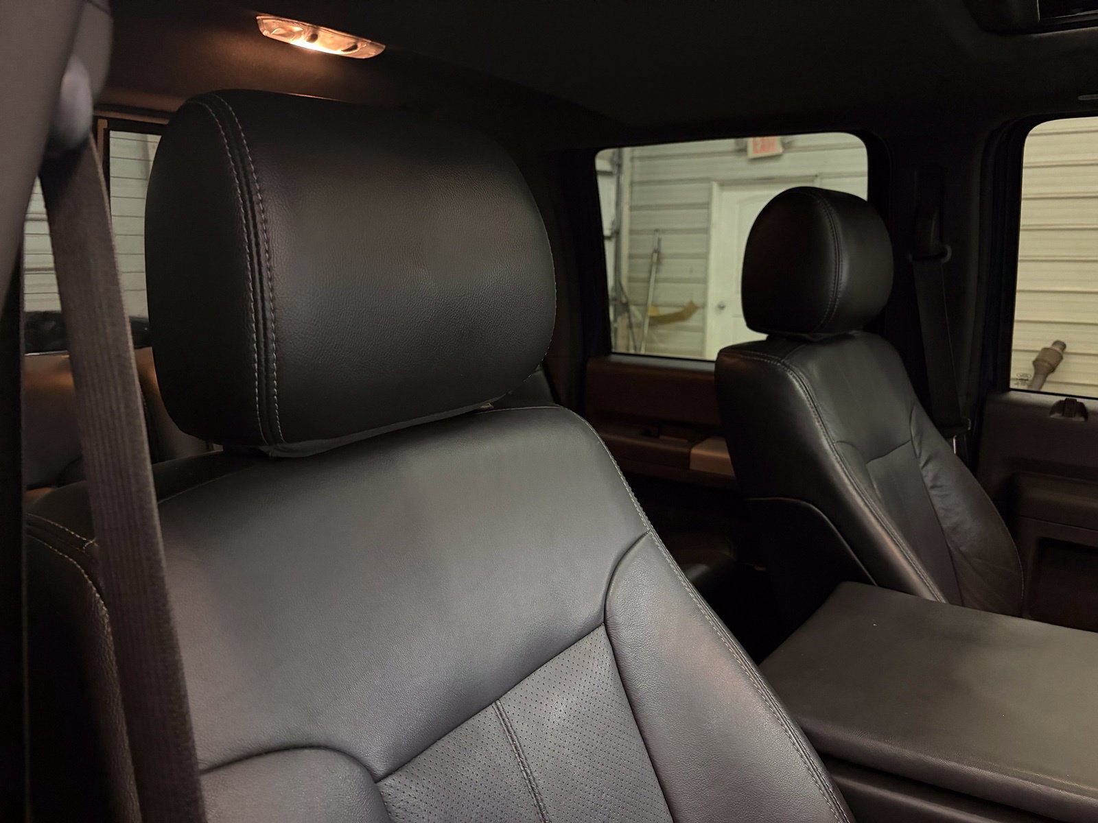 Used 2015 Ford F250 Lariat w/ Lariat Ultimate Package AWD/4WD image 27