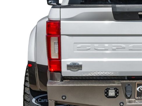 Used 2020 Ford F350 King Ranch w/ King Ranch Ultimate Package AWD/4WD image 50