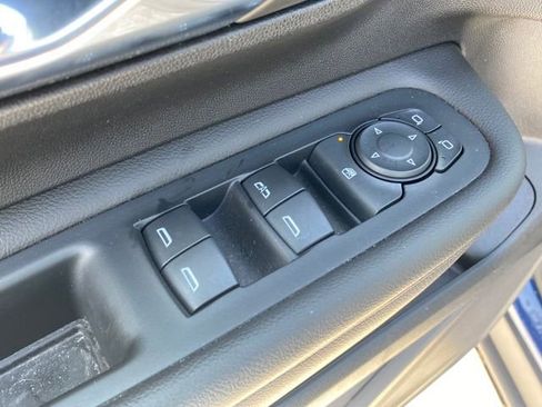 Certified 2023 GMC Terrain SLE w/ Driver Convenience Package image 16