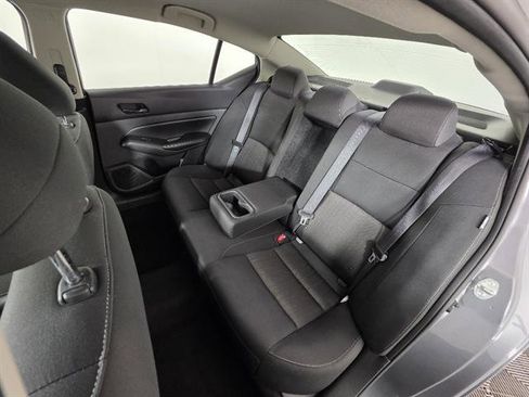 Used 2024 Nissan Altima 2.5 SV FWD image 22